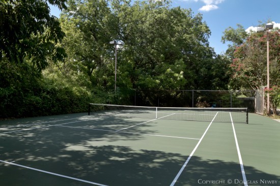 Crespi/Hicks Estate tennis court