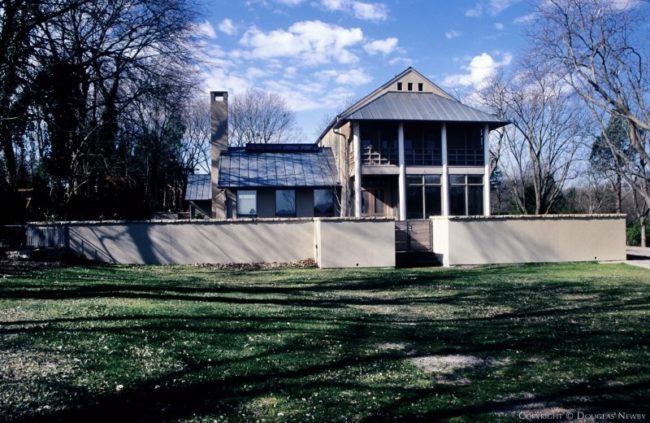 Frank Welch-designed home at White Rock Lake that pays homage to architect David Williams.  Frank Welch designed the Bradfield house at 3535 W. Lawther Drive. It was one of the first modern homes at White Rock Lake where increasingly important modern homes are being purchased.