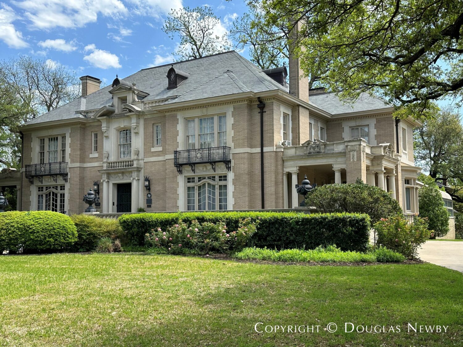 5500 Swiss Avenue, Dallas, Texas, is the patron house of the Preservation Dallas 50th Anniversary Home Tour.