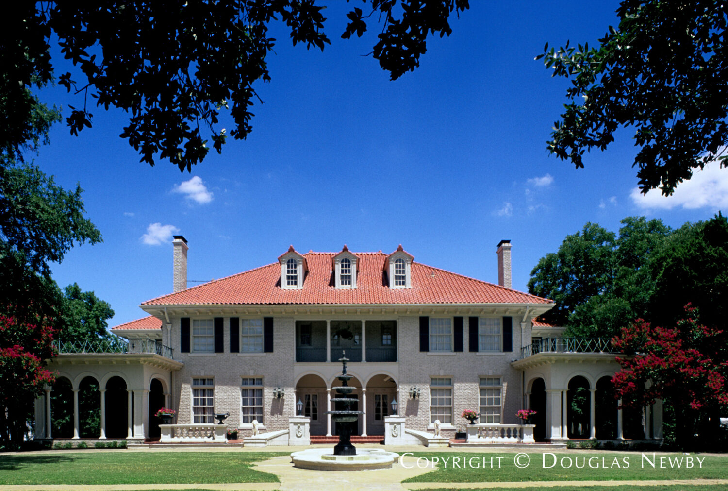 Italian Renaissance style home at 1177 Lausanne Avenue in Kessler Park, Dallas, Texas