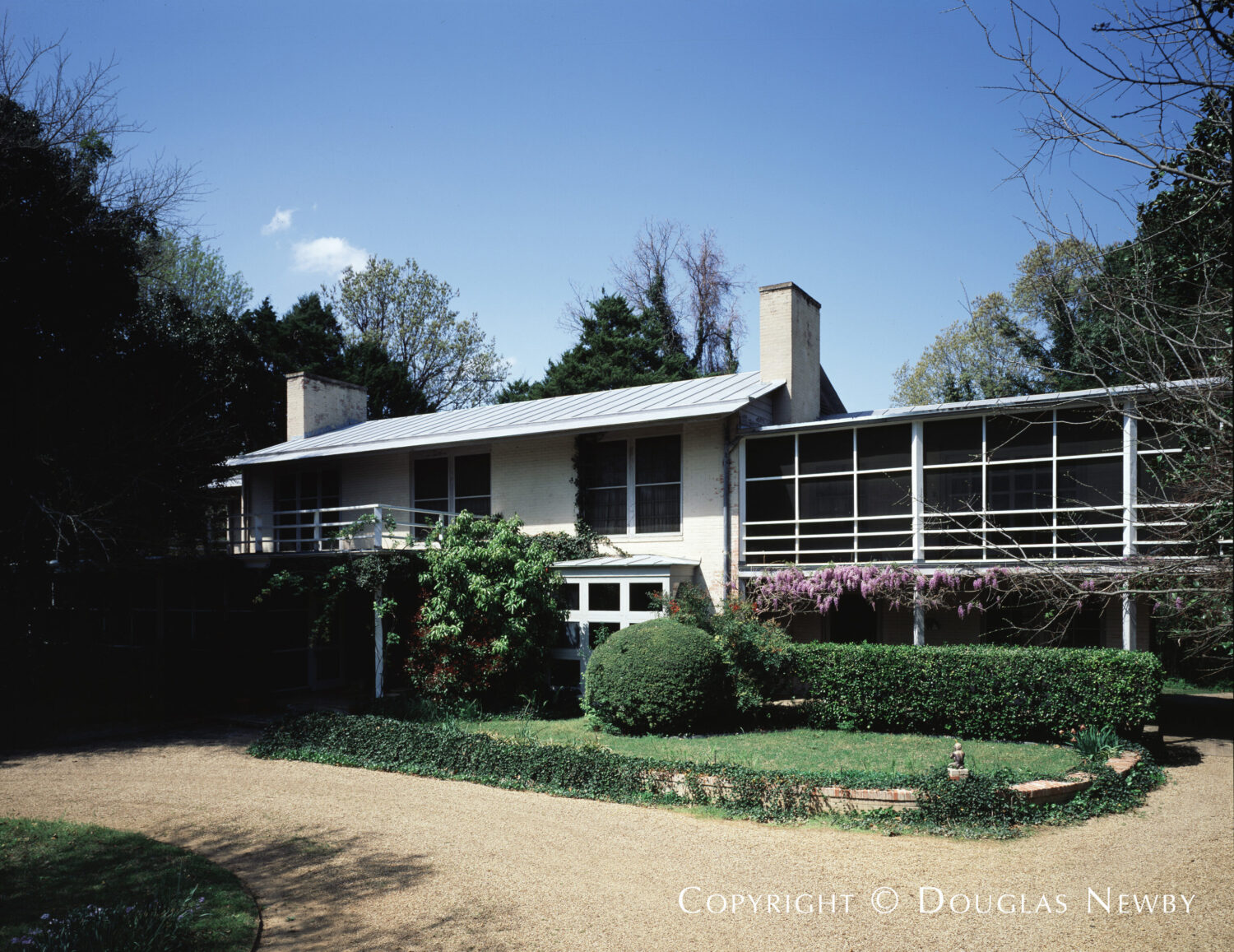 Lakewood home designed by architect Arch Swank and architect O’Neil Ford found in the Dallas neighborhood of Lakewood.